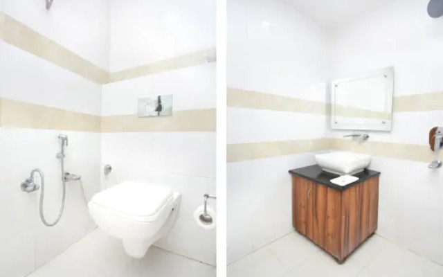OYO 31114 Hotel Pal Regency
