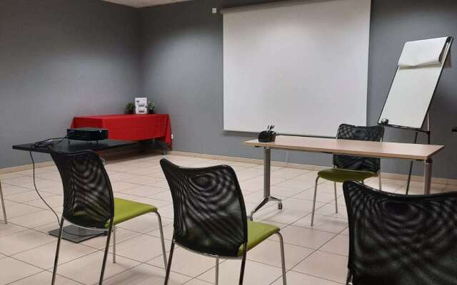 Q7 Lodge Lyon 7