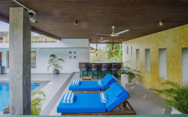 Stunning Hilltop 3BR Villa w Pool and River View