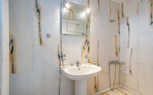 Chelonaria Garden Getaway - Coastal Sea Serenity