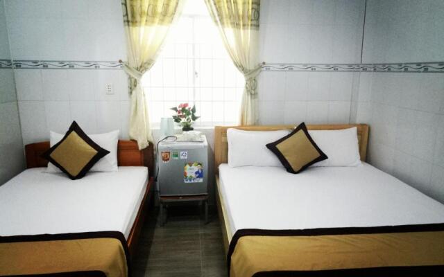 Duong Hieu Guesthouse