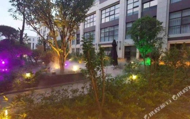 Kyriad Hotel (Luoyang Longmen high-speed railway station Branch)