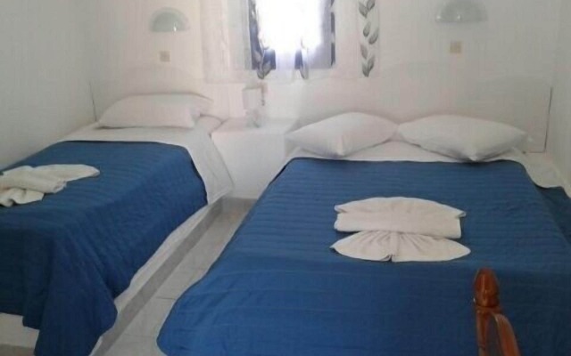 Perissa Hotel