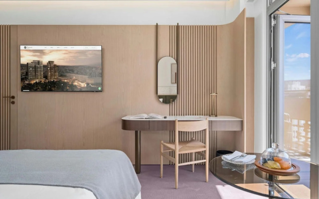The Landmark Nicosia, Autograph Collection