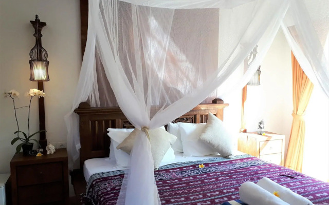 The Calmtree Bungalows