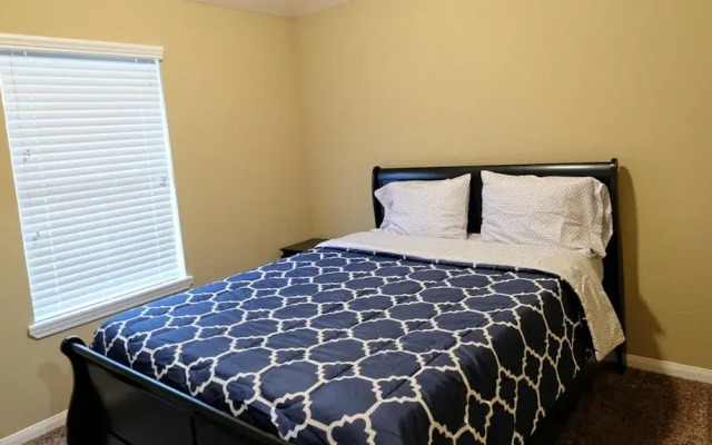 4Bdrm 2Bath 4Beds - Sugarland Richmond