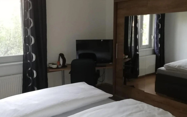 Rezident consult s.r.o.