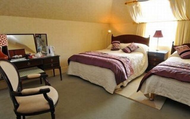The Lodge Elgin