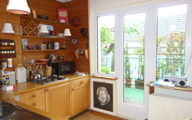 Big 2 Room Apartment with Balcony