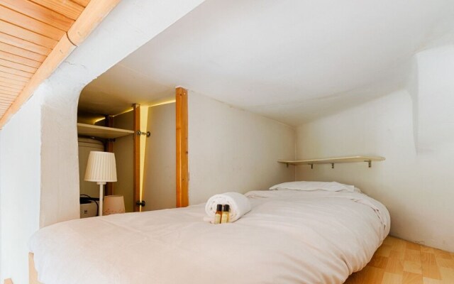 Large one Room Apartment - Notre Dame de la Garde