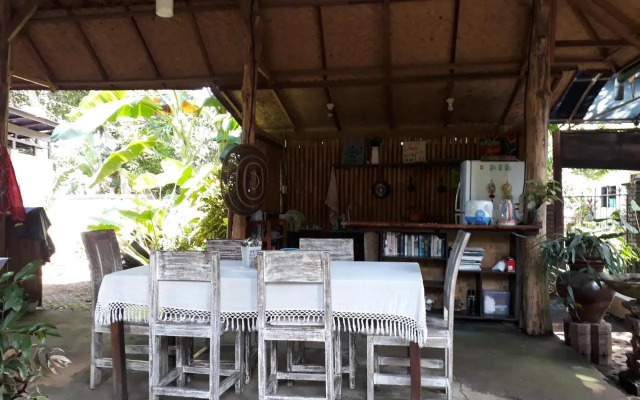 Manuh Guest House