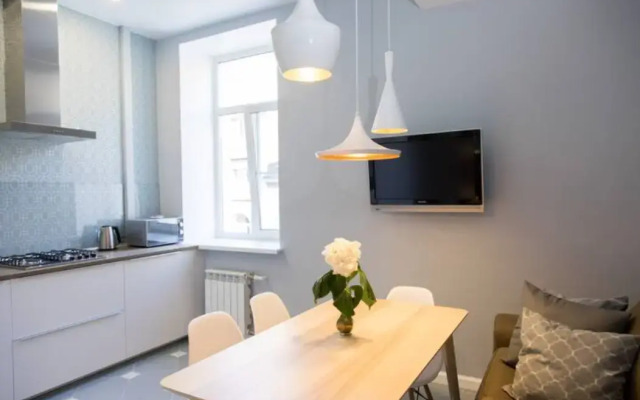 Апартаменты Скайлайт на улице Малая Московская