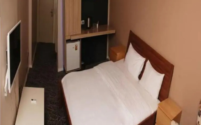 Tuyap Pin Suite