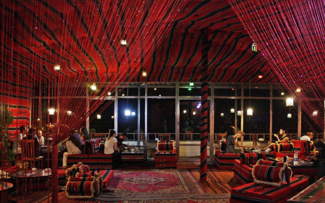 Rocky Mountain Hotel