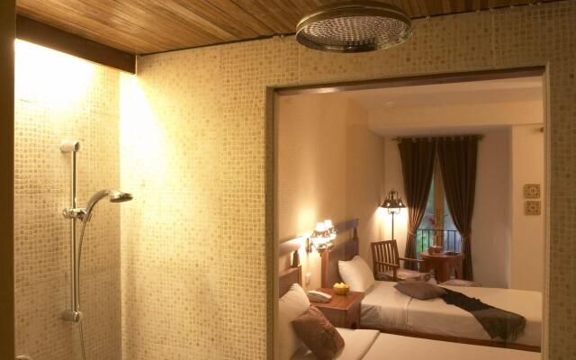 Ao Nang Colors - Aonang Beach Hotel
