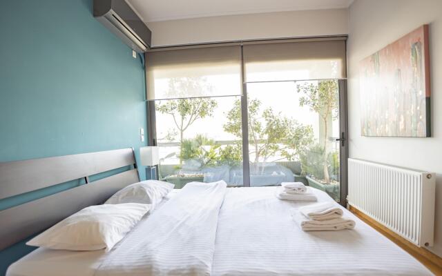 Luxury 2 bdr Penthouse Apt With Acropolis View