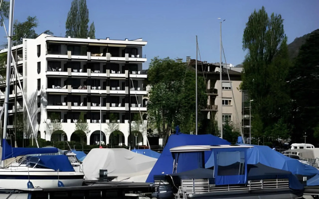 Aparthotel al Lago
