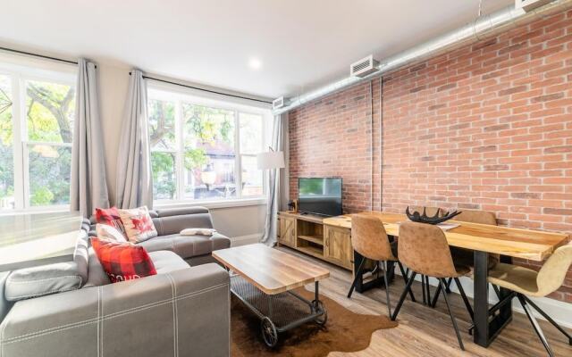 Canadian Style 2Br Loft