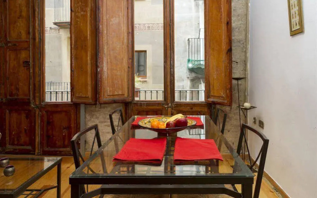 Ciutat Vella Apartments Born Area