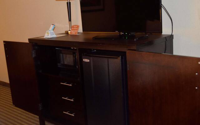 Отель Spark by Hilton Kimball