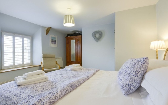 Camelot Cottage
