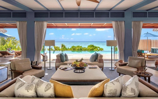 Raffles Maldives Meradhoo Resort