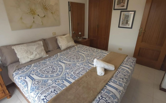 Aqua Vista El Cardon 1BR Free Parking Heated Pool