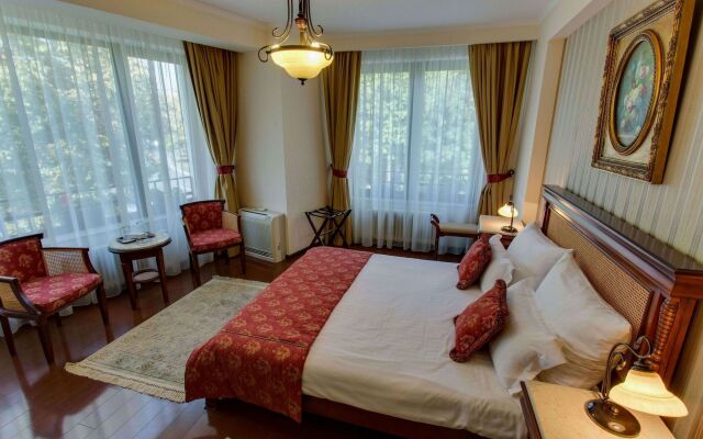 Vila Paris Boutique