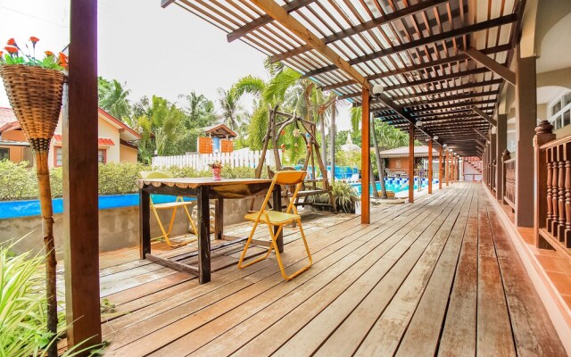 Oyo 336 Lamai Resort