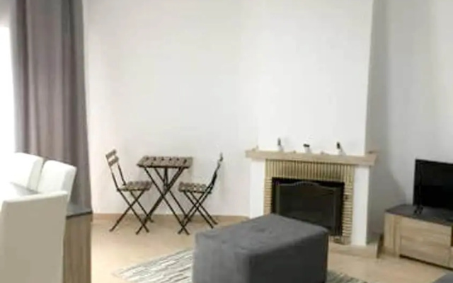 Apartment with 3 Bedrooms in Cotovia, with Wifi