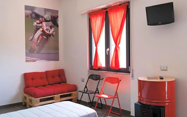 Italian Piston House