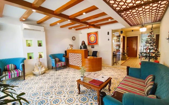 The Angel Hotel And Suites
