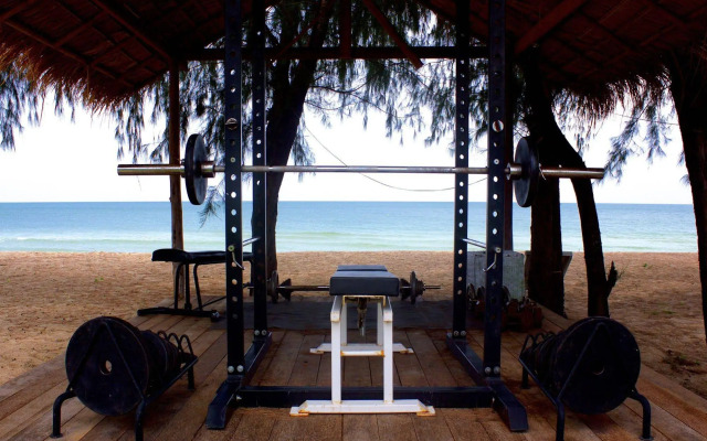 Mumsa Beach Resort & Restaurant