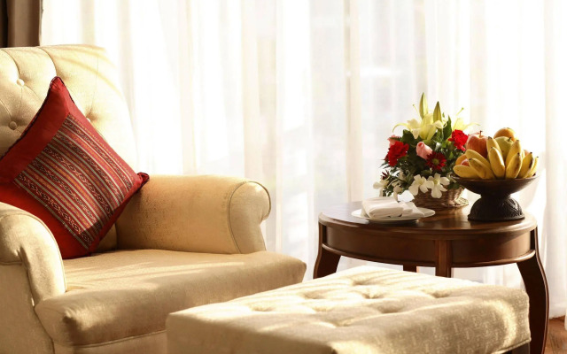 Palace Residence & Villa