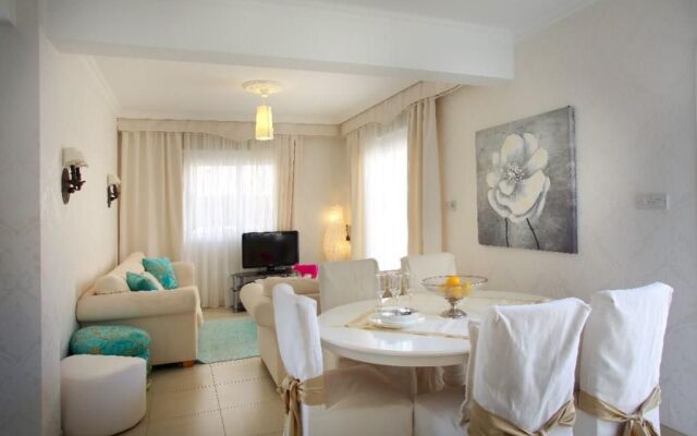 2 Br Villa Loreana Chg 8920