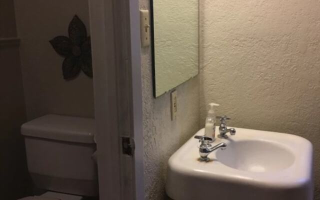 The Leakey Inn by CMD