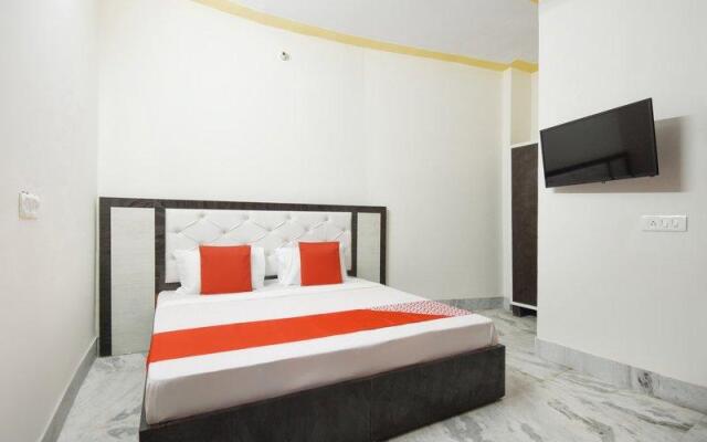 OYO 48981 Hotel HC Residency