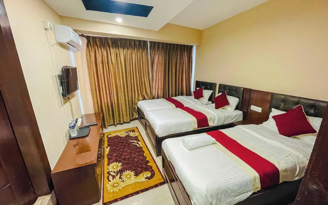 Hotel Lotus Grand
