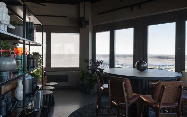 Comfort Hotel Arlanda Airport Terminal