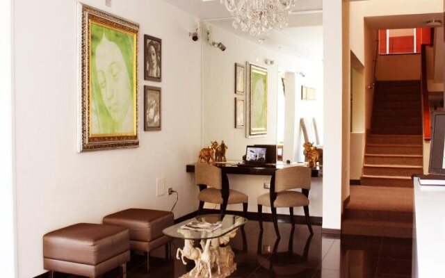 Victoria's Suite Hotel