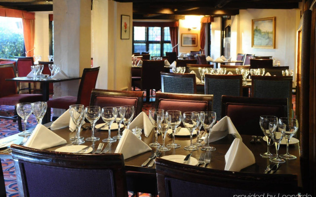 Thatcher's Hotel