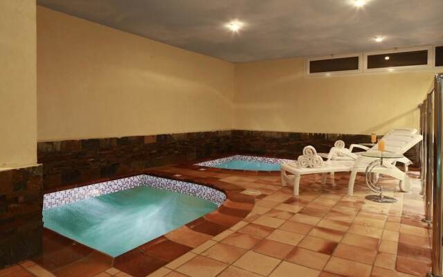 Hayatt Home Hotel