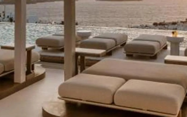 Elysium Hotel 