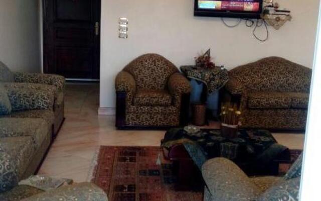 Al Tajouri Apartment in Cairo