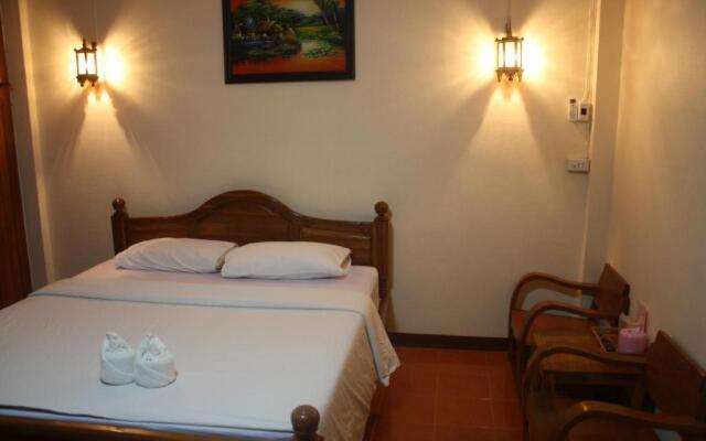 Ban Suan Kulap Keaw Resort