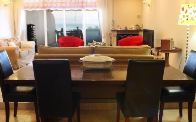 Hotel Mouse Island