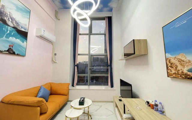 Yunji apartment (Xindu Huidian, Daxin Xindu, Shunde Golden Phoenix Plaza)
