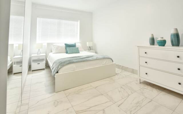 Sirena Suites Miami Beach By Red Group Rentals