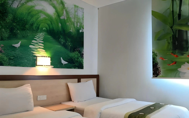 Mega Inn