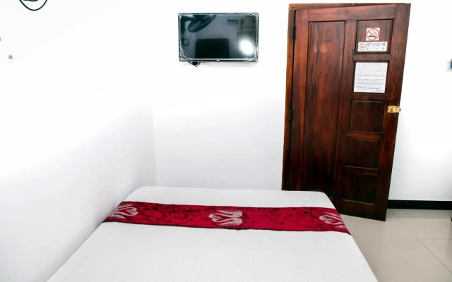 Golden Star Guest House